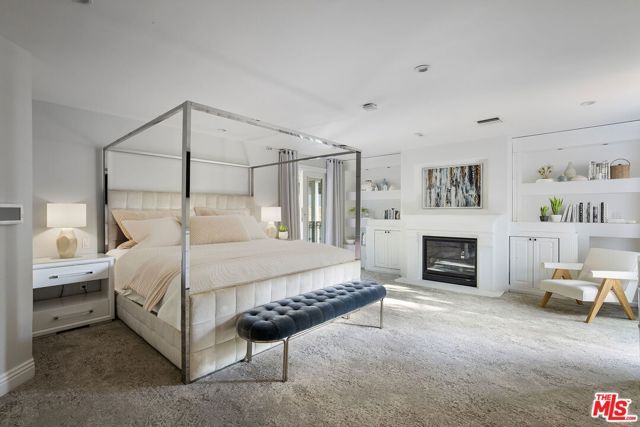 1124 Sierra Alta Way, Los Angeles, CA 90069
