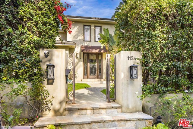 1124 Sierra Alta Way, Los Angeles, CA 90069