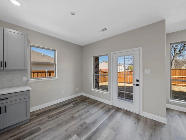 1063 Lake Trail Drive, Little Elm, TX 75068