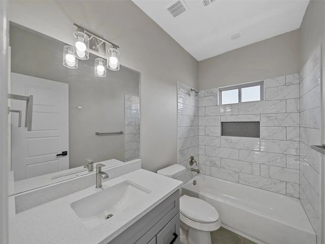 1063 Lake Trail Drive, Little Elm, TX 75068