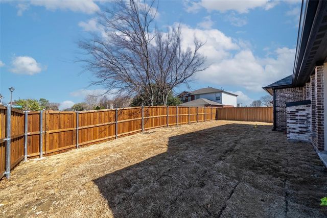 1063 Lake Trail Drive, Little Elm, TX 75068