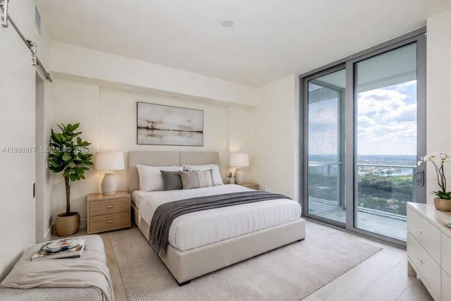 2000 Metropica Way 2305, Sunrise, FL 33323