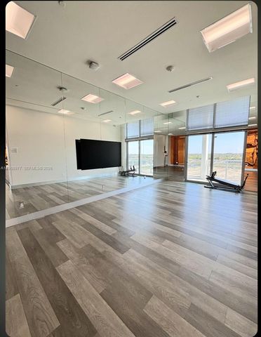 2000 Metropica Way 2305, Sunrise, FL 33323