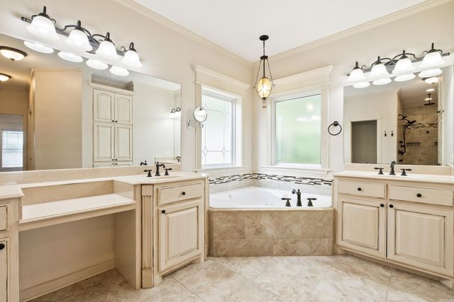 4223 Peeler Bend Road, Benton, AR 72019