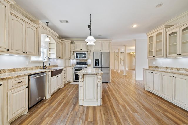 4223 Peeler Bend Road, Benton, AR 72019