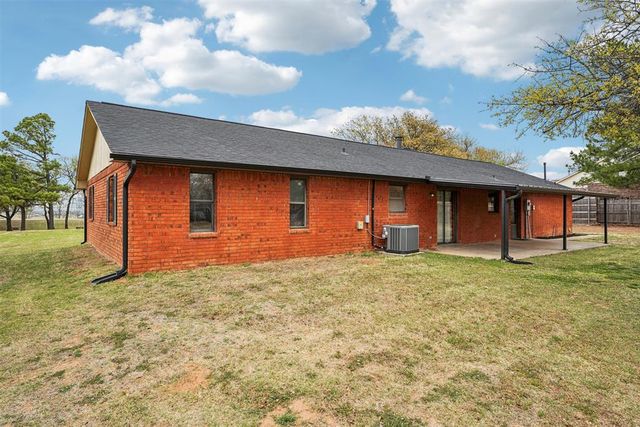 7010 Alameda Street, Norman, OK 73026