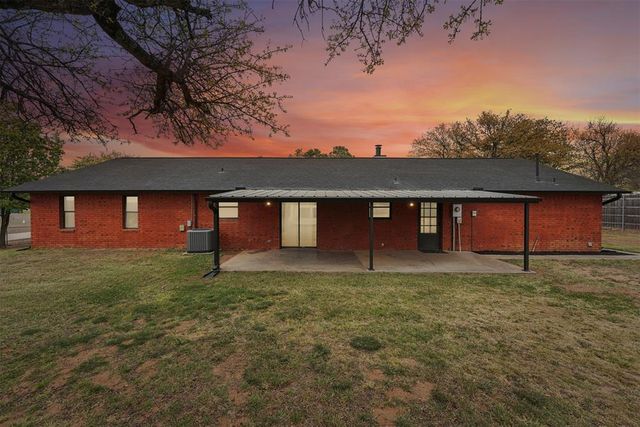 7010 Alameda Street, Norman, OK 73026