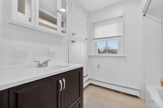 371-373 Verplanck Avenue, Beacon, NY 12508