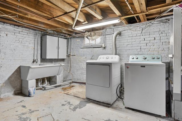 371-373 Verplanck Avenue, Beacon, NY 12508