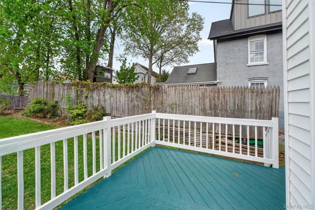 371-373 Verplanck Avenue, Beacon, NY 12508