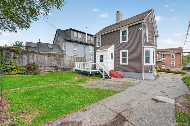 371-373 Verplanck Avenue, Beacon, NY 12508
