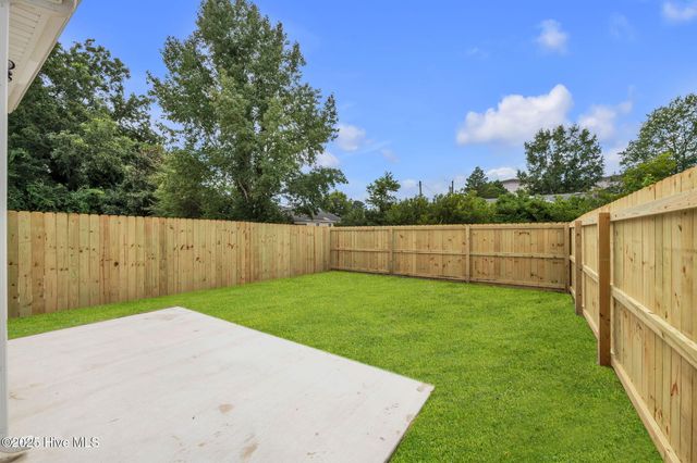 415 Elcinoca Drive A, Elizabeth City, NC 27909