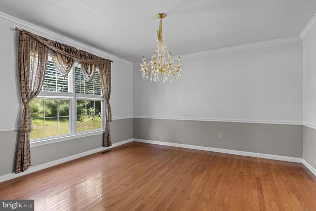 307 BLUE JAY DR, Hockessin, DE 19707