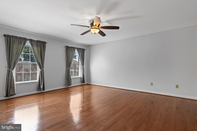 307 BLUE JAY DR, Hockessin, DE 19707