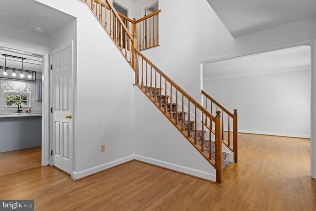 307 BLUE JAY DR, Hockessin, DE 19707