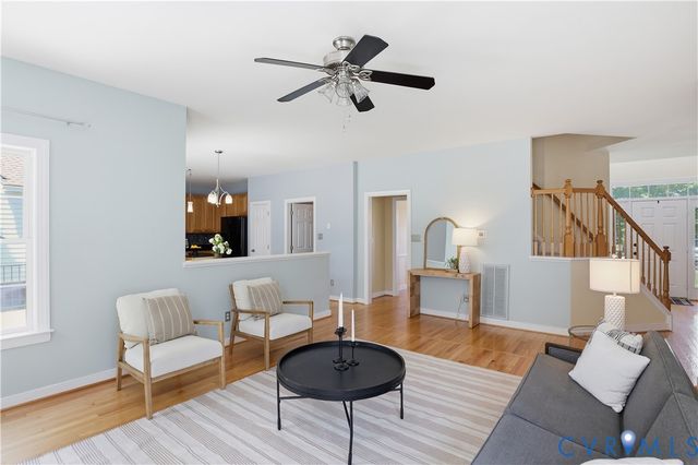 13807 Hawkins Park Rd, Midlothian, VA 23114