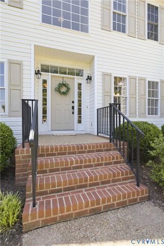 13807 Hawkins Park Rd, Midlothian, VA 23114