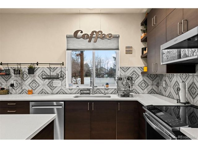 3921 Florentine Dr, Longmont, CO 80503