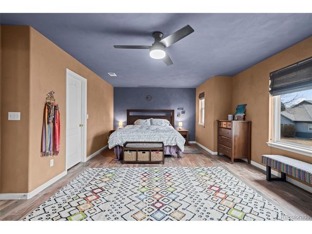 3921 Florentine Dr, Longmont, CO 80503