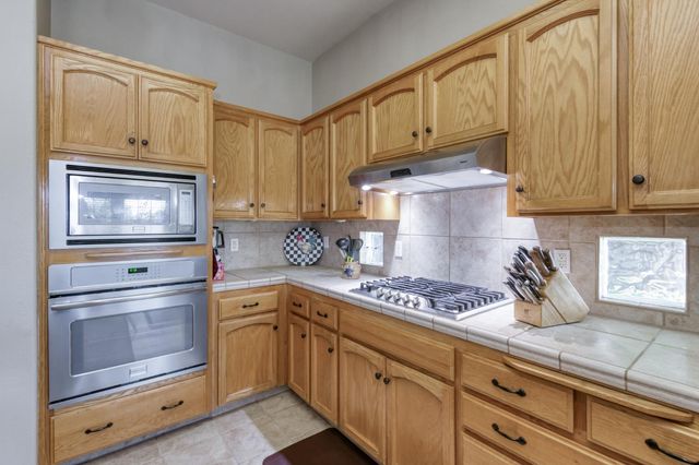 7360 Edgewater Street, Chowchilla, CA 93610