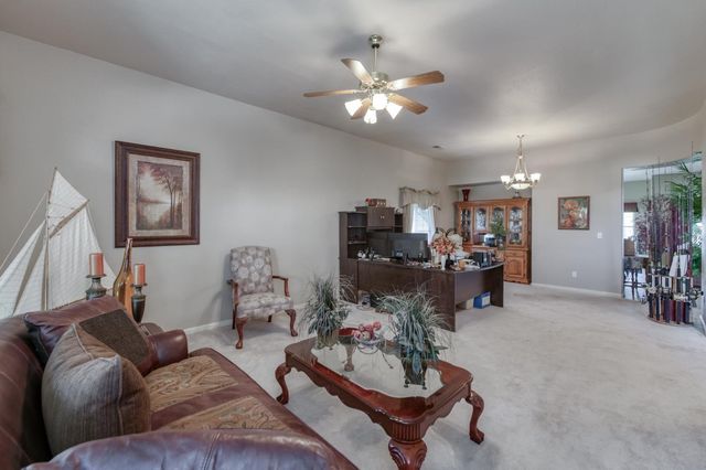 7360 Edgewater Street, Chowchilla, CA 93610