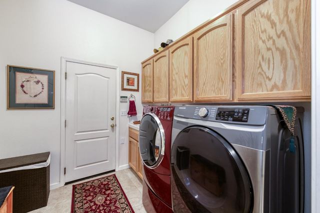 7360 Edgewater Street, Chowchilla, CA 93610