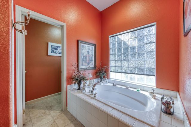 7360 Edgewater Street, Chowchilla, CA 93610