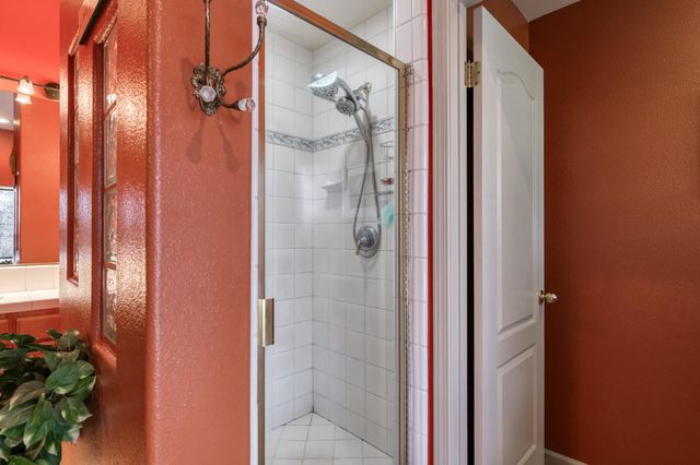 7360 Edgewater Street, Chowchilla, CA 93610