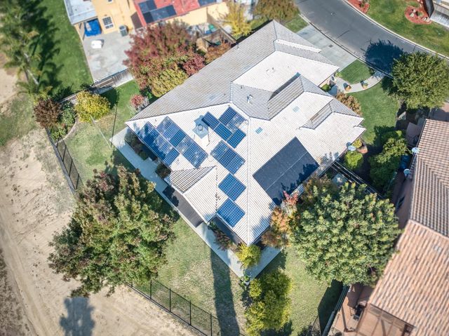 7360 Edgewater Street, Chowchilla, CA 93610