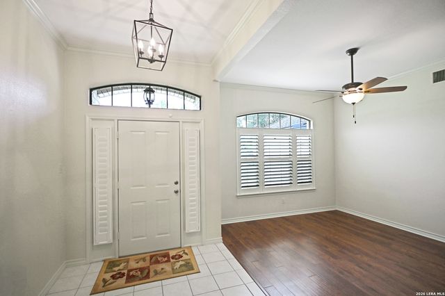 125 RED OAK TRL, Marion, TX 78124