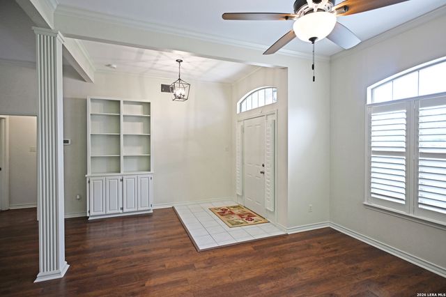 125 RED OAK TRL, Marion, TX 78124