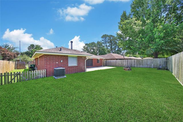 2310 Meandering Trail, Houston, TX 77339