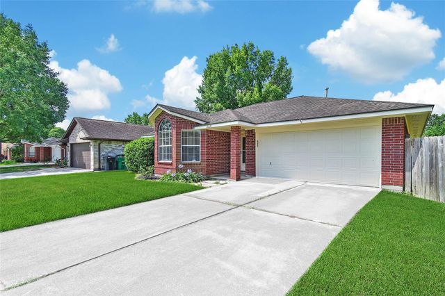 2310 Meandering Trail, Houston, TX 77339