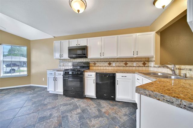 2310 Meandering Trail, Houston, TX 77339