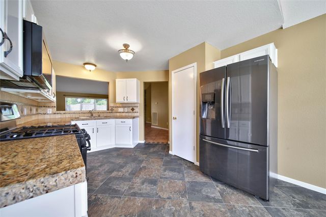2310 Meandering Trail, Houston, TX 77339
