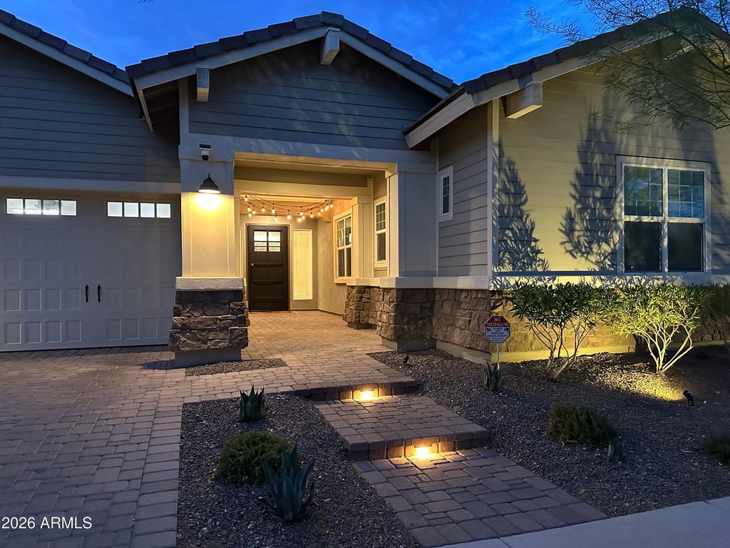 2024 W ANDALUSIAN Trail W, Phoenix, AZ 85085 — photo 4
