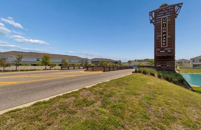 1927 MONTGOMERY BELL ROAD, Wesley Chapel, FL 33543