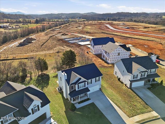 3132 Dominion Drive, Maryville, TN 37803