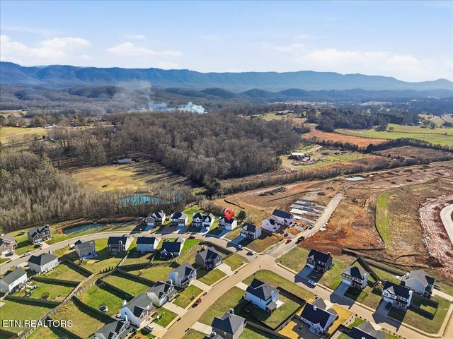 3132 Dominion Drive, Maryville, TN 37803