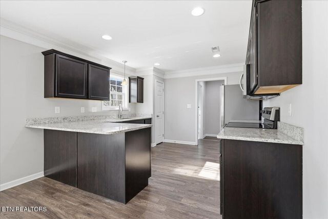 3132 Dominion Drive, Maryville, TN 37803