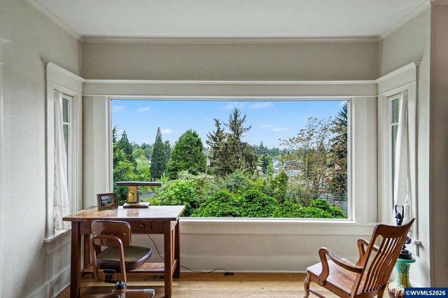 700 Oak St, Silverton, OR 97381