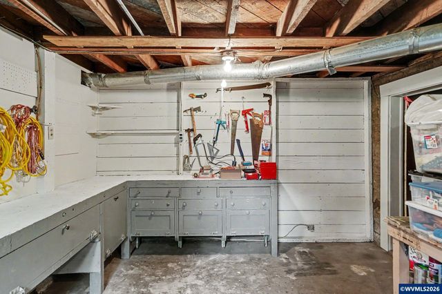 700 Oak St, Silverton, OR 97381