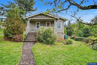 700 Oak St, Silverton, OR 97381