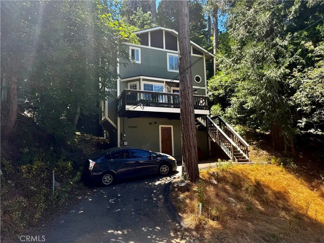 23819 Scenic Drive, Crestline, CA 92325