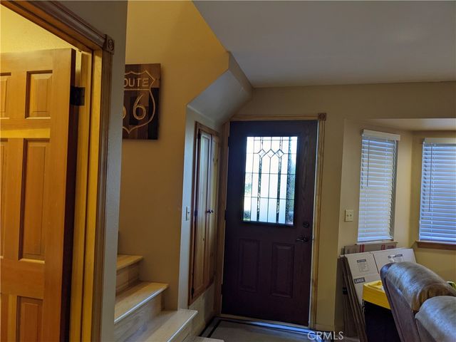 23819 Scenic Drive, Crestline, CA 92325