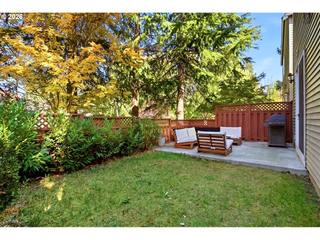 3165 Se BLUE BIRD Dr, Hillsboro, OR 97123