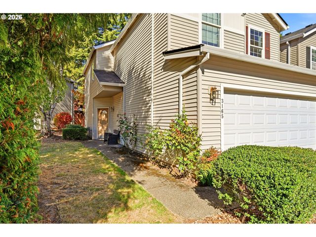 3165 Se BLUE BIRD Dr, Hillsboro, OR 97123