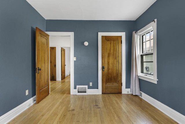 1433 Spaight Street, Madison, WI 53703