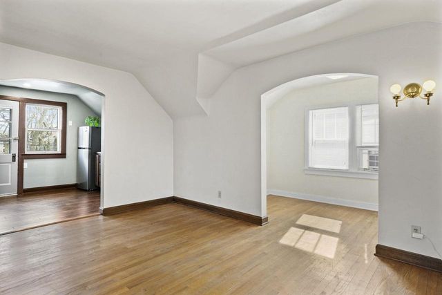 1433 Spaight Street, Madison, WI 53703