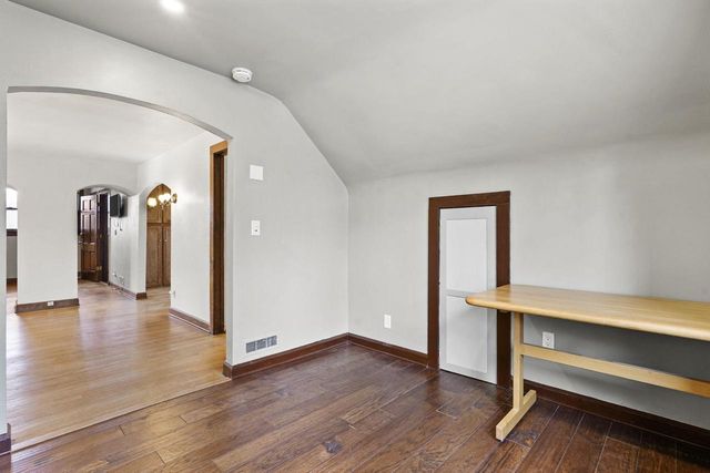 1433 Spaight Street, Madison, WI 53703